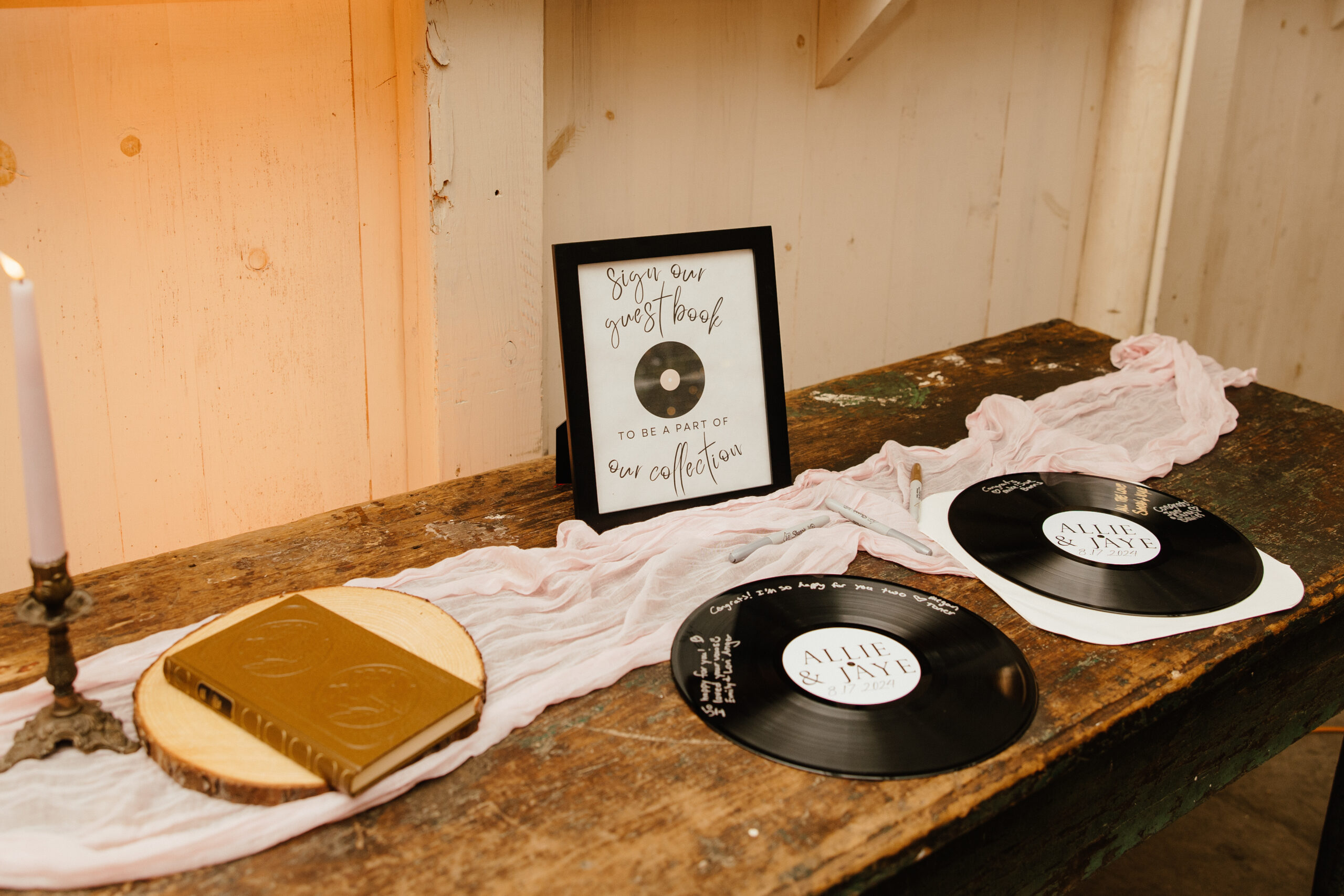 unique Minnesota wedding