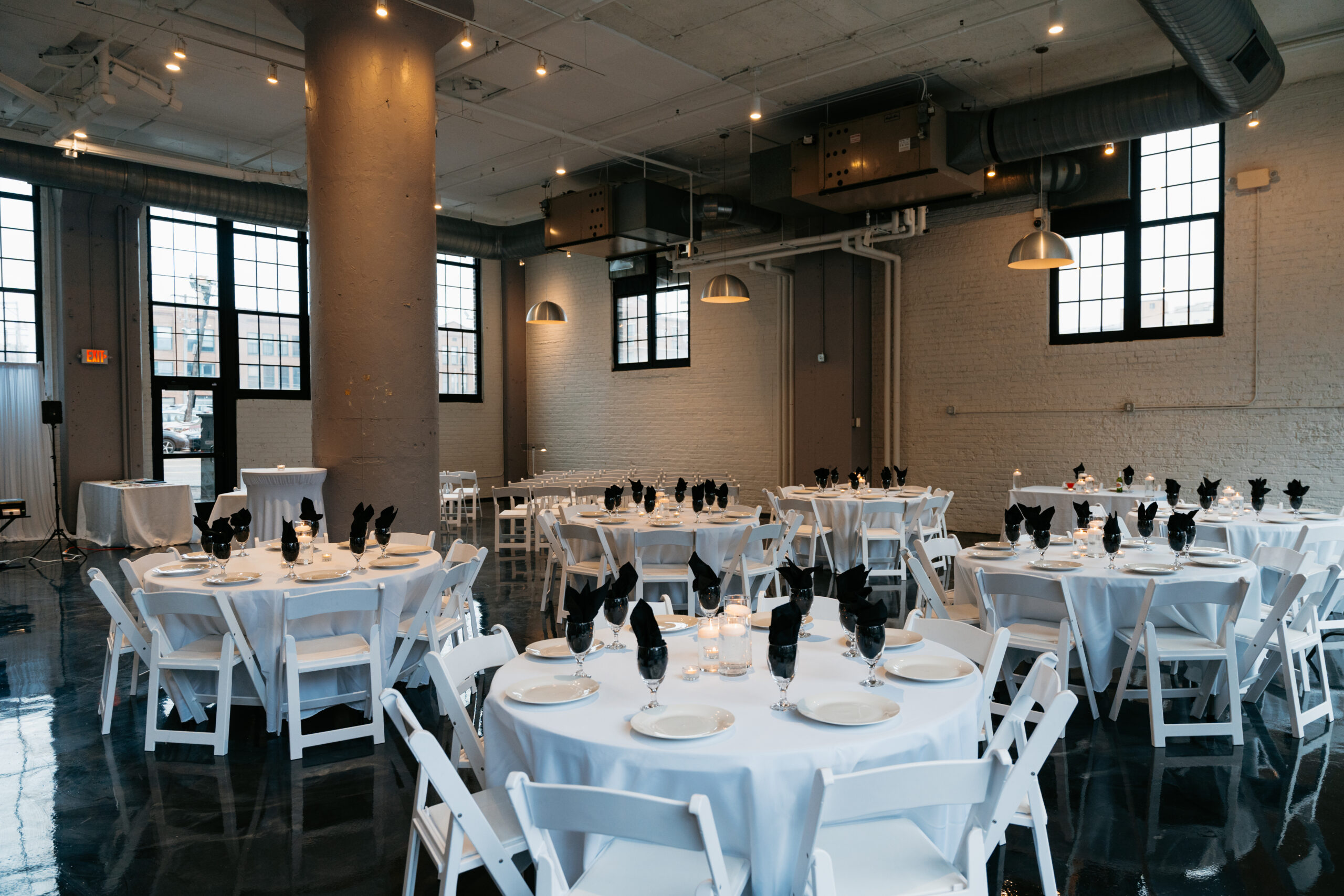 PetiteWeddingPackage-02033 Photo by Gysland Photography